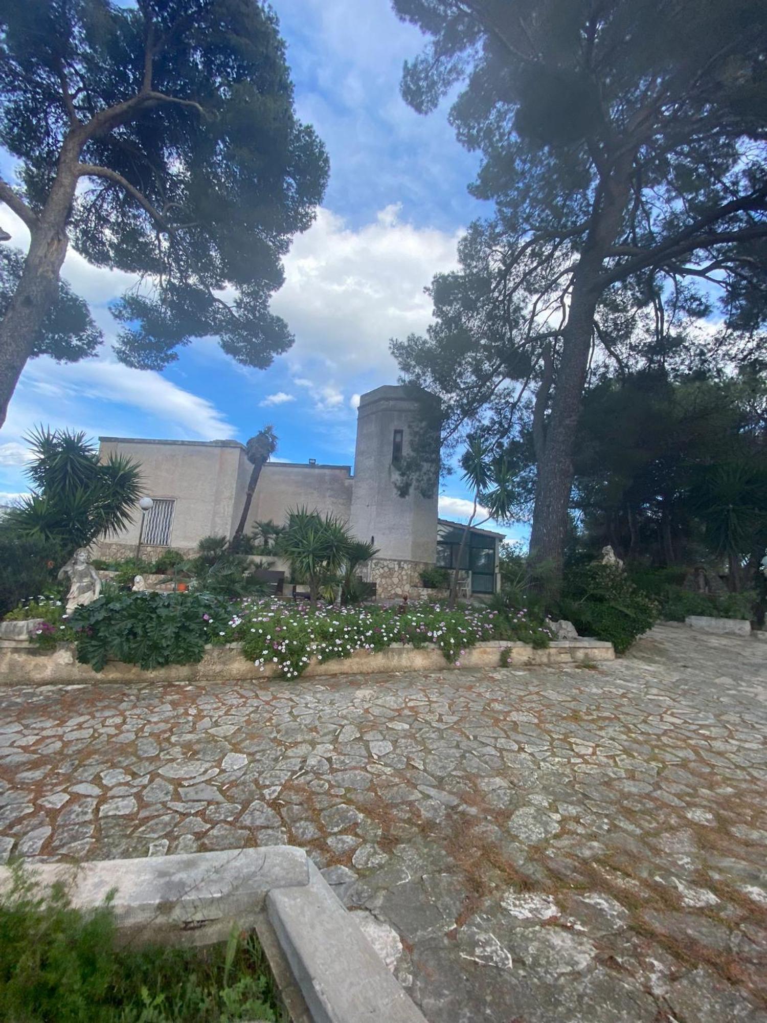 Torre Del Sole Villa Bari Bagian luar foto
