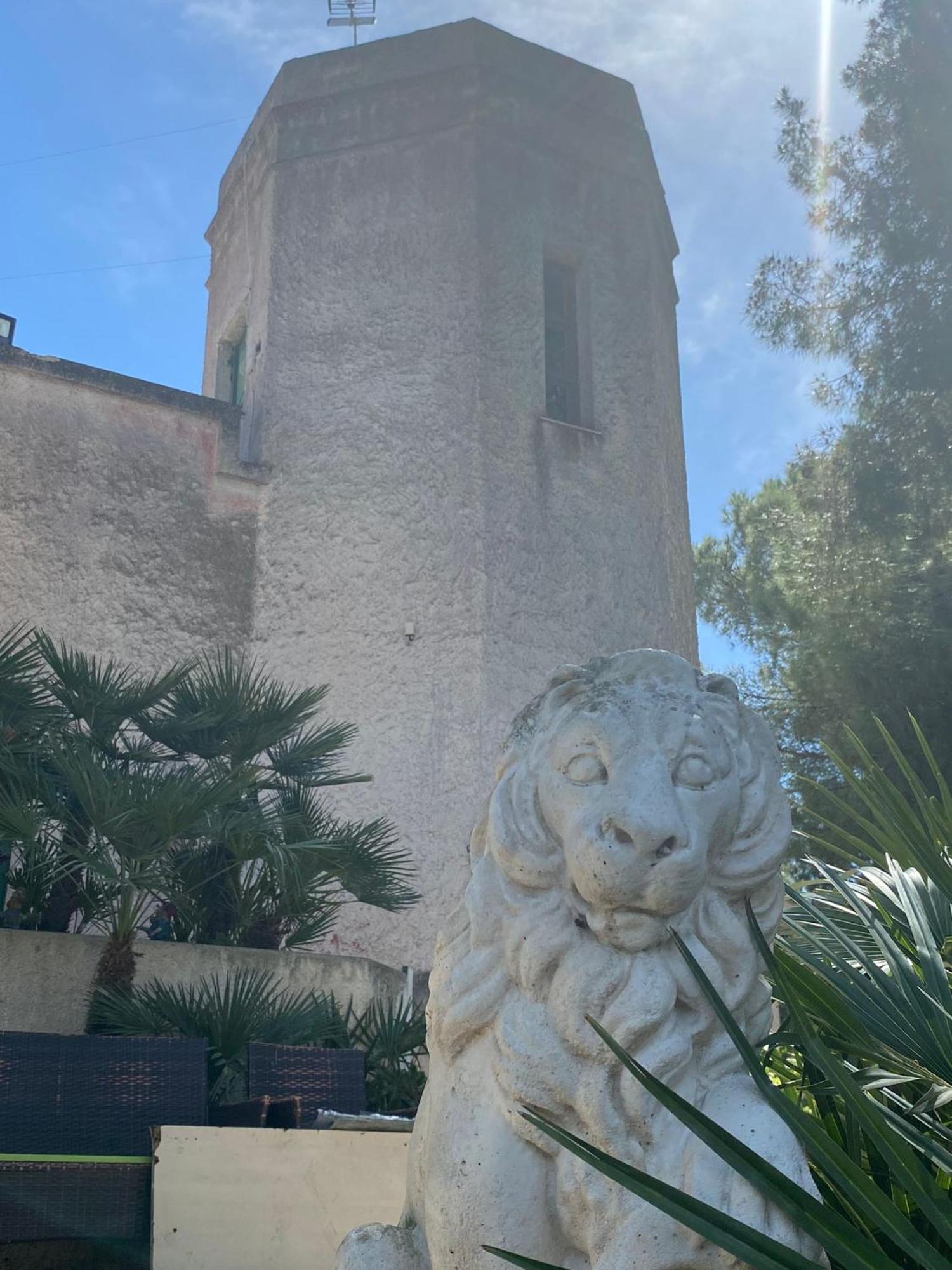 Torre Del Sole Villa Bari Bagian luar foto