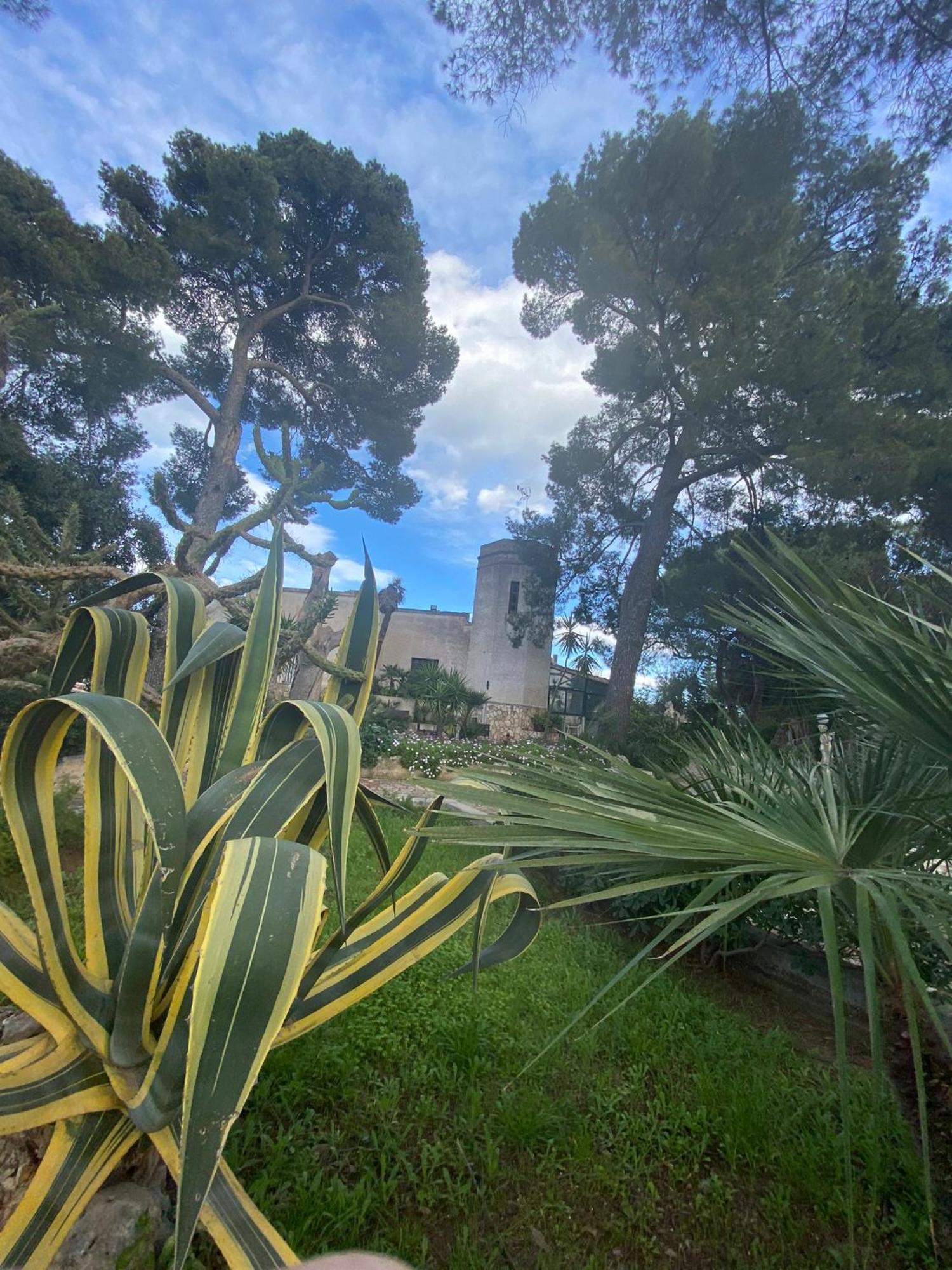 Torre Del Sole Villa Bari Bagian luar foto