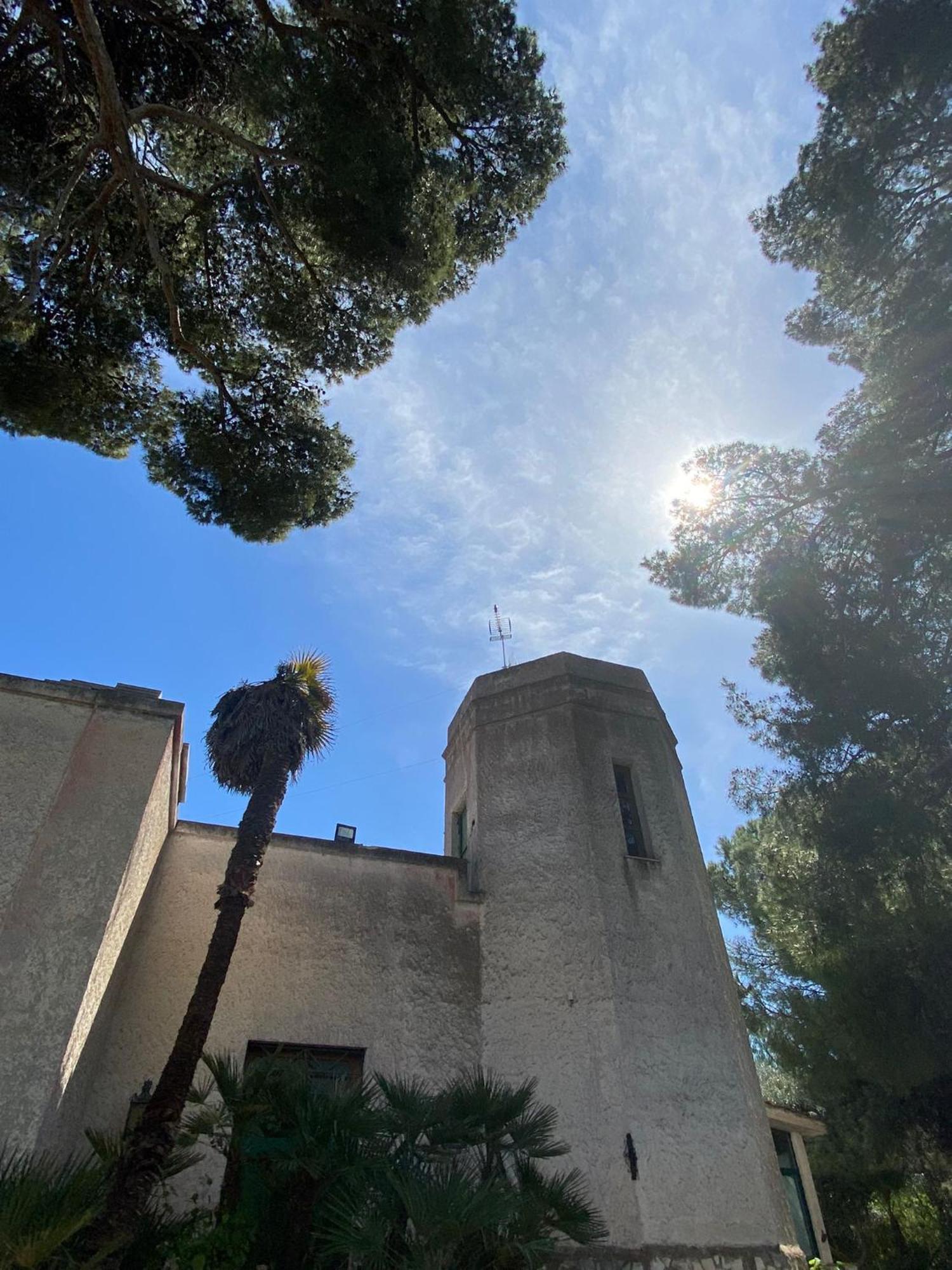 Torre Del Sole Villa Bari Bagian luar foto