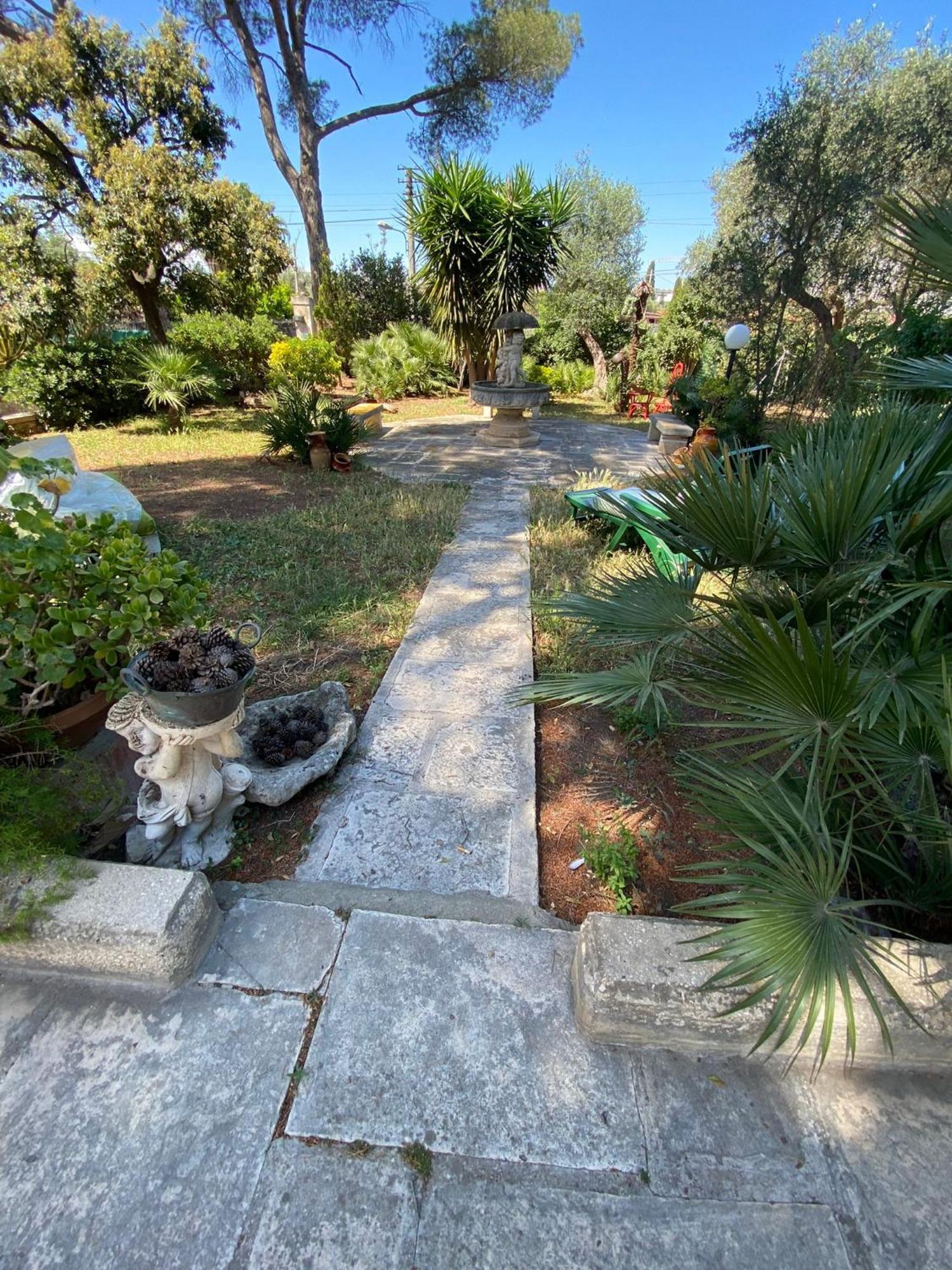Torre Del Sole Villa Bari Bagian luar foto